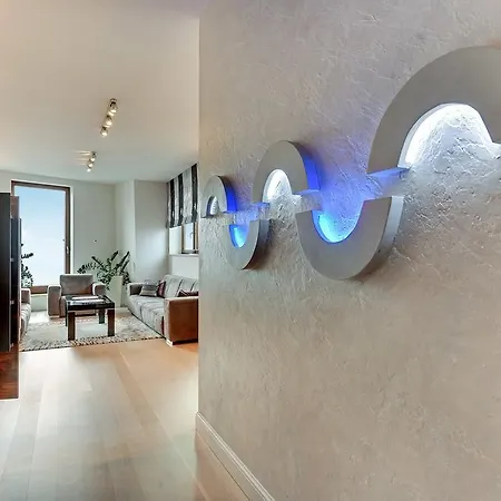 Luxury Voyager Sea Towers *
